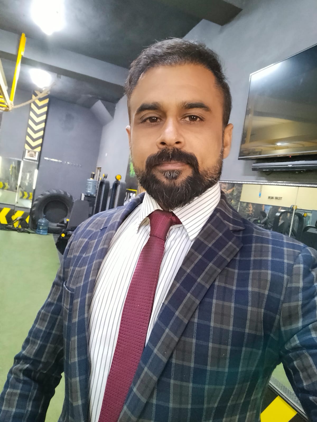 About Us 5 OxyGirls CEO